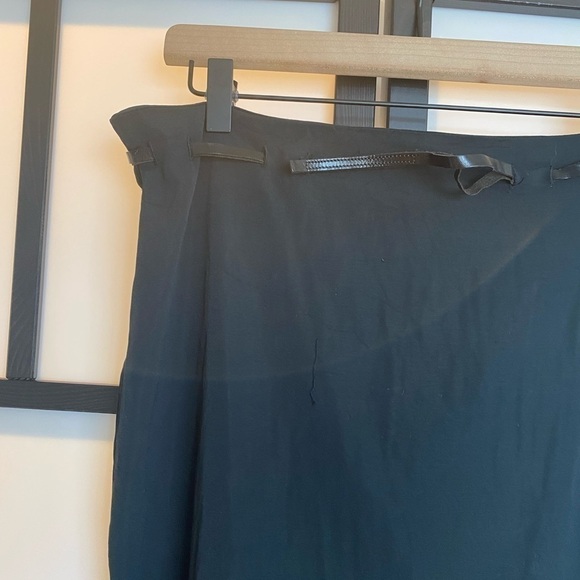 Vintage Dolce & Gabbana black skirt. Size 48 - Picture 10 of 16